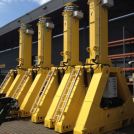 Image - High-Capacity Hydraulic Gantry Lifts Up to 37 Feet and 667 Tons