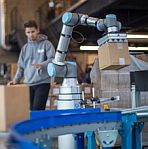 Image - Rapid Robotics and Universal Robots Partner on Fast Cobot Deployments (Watch Video)